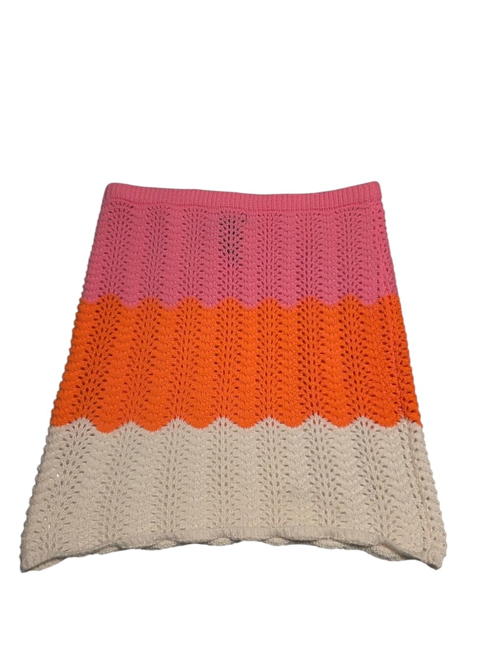 PrettyLittleThing NWT Contrast Crochet Knit Mini Skirt Pink Size L Cottagecore - Picture 4 of 4